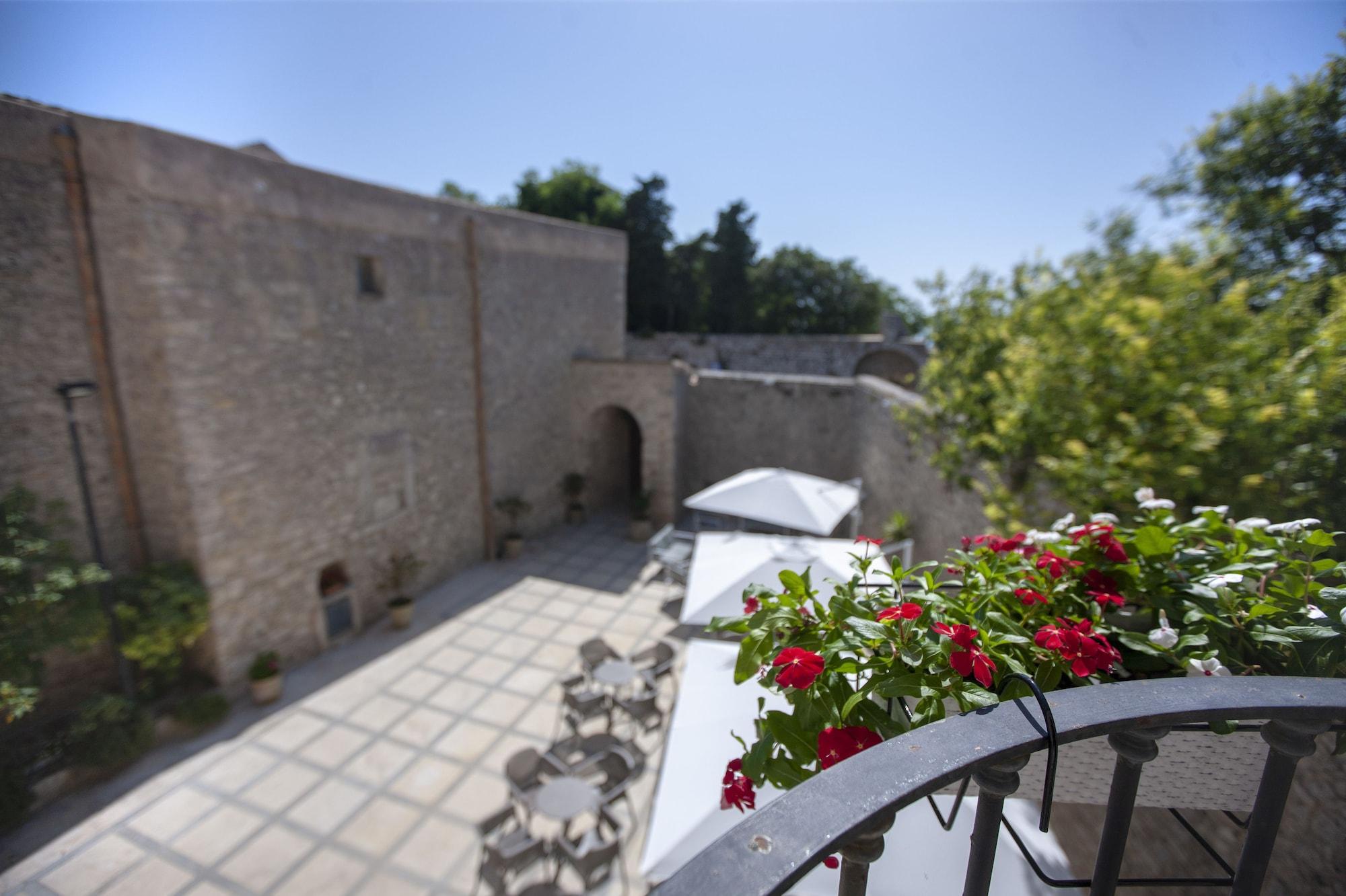 Il Carmine Dimora Storica Hotel Erice Exterior photo