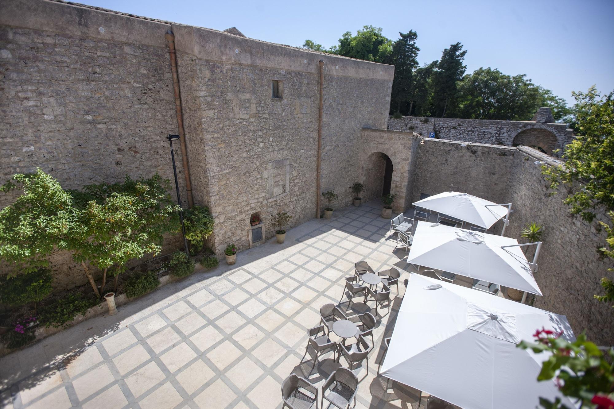 Il Carmine Dimora Storica Hotel Erice Exterior photo